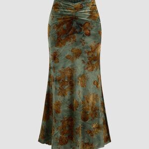 MID RISE FLORAL RUCHED MAXI MERMAID SKIRT
